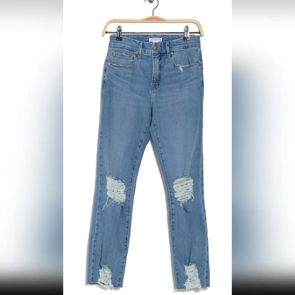 NWT -Good American, Good Classic, Distressed Indigo 334, Size‎ 8/29 - Picture 4 of 12